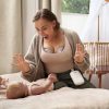 Philips AVENT Elektromos mellszívó Hands-Free DUO Premium Plus SCF532/11