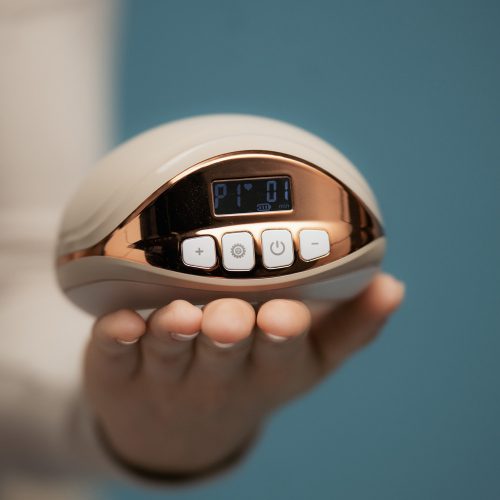 Canpol babies Hands-Free hordozható kéz nélküli elektromos mellszívó + Melltartó betét