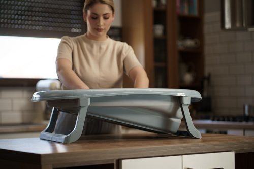 Tega Összecsukható Babakád, Vízhőmérős - Szürke