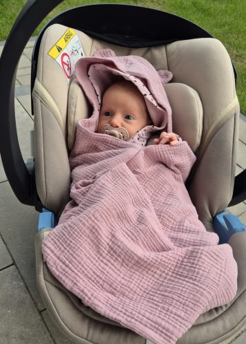 Hordozóba Köthető Kapucnis Macifüles Babatakaró, duplagéz/muszlin Púder